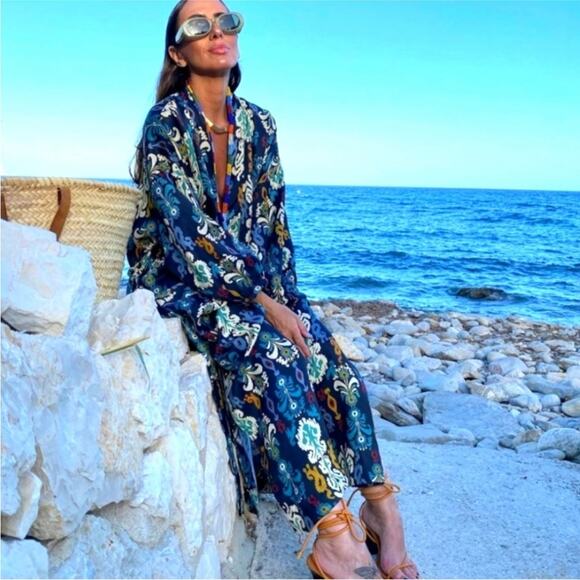 ZARA Blogger Fav Kimono Hanoi Beaded Print NEW Medium NWT - Picture 1 of 14